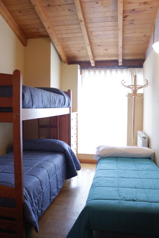 Albergue Turistico Via De La Plata Баньос де Монтемайор Стая снимка